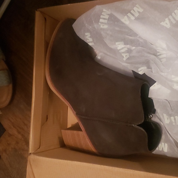 NEW MIA Patton Womens Short Boots NEW 9 - Picture 4 of 10